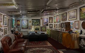 Brimarsbrú sleep inn-art Gallery